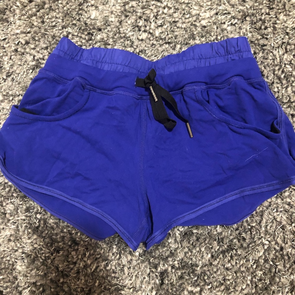 Lululemon blue shorts!💙